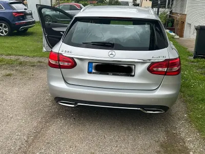 Gebraucht Mercedes C220 Avantgarde 170 PS (125 kW) 2015 Silber Kombi