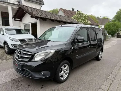 Używany Mercedes Citan 111 Edition 110 KM (80 kW) 2016 Czarny Kombi