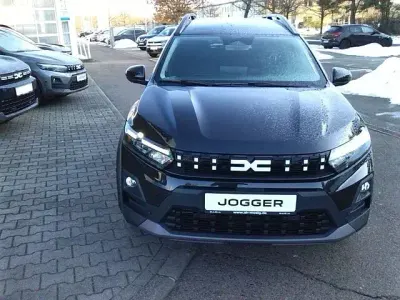 Neu Dacia Jogger Journey 110 PS (80 kW) 2026 Schwarz Van / Kleinbus