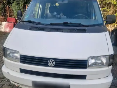 Gebraucht VW Multivan 77 PS (56 kW) 1995 Weiß Van / Kleinbus