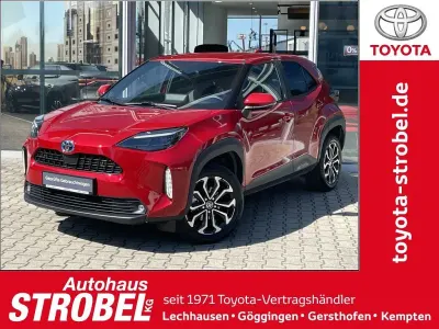 Gebraucht Toyota Yaris Cross Team 116 PS (85 kW) 2022 Rot SUV