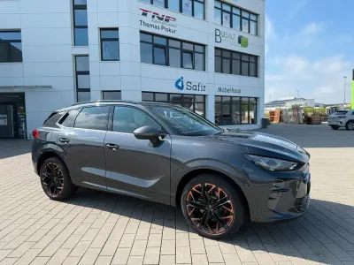 Neu Cupra Terramar VZ 265 PS (194 kW) 2026 Grau SUV