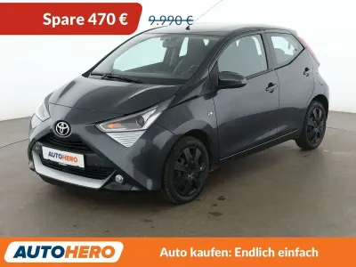 Gebraucht Toyota Aygo X-play 72 PS (52 kW) 2019 Grau Kleinwagen