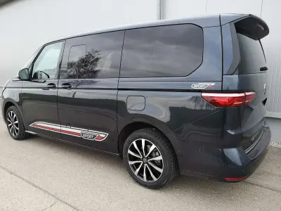 Neu VW Multivan Edition 150 PS (110 kW) 2026 Indiumgrau metallic Van / Kleinbus