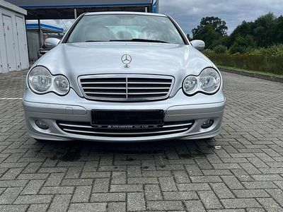 Mercedes C220