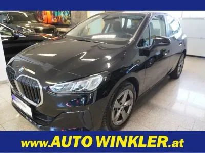 Gebraucht BMW 220 Active Tourer 156 PS (114 kW) 2022 Schwarz Van / Kleinbus