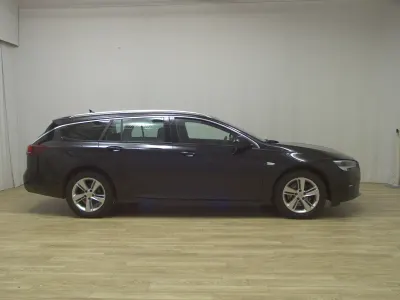 Usata Opel Insignia Elegance 122 CV (89 kW) 2020 Nero Station wagon