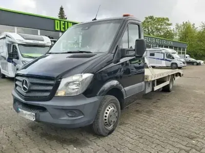 Używany Mercedes Sprinter 190 KM (139 kW) 2018 Czarny Van