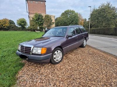 Gebraucht Mercedes 300 190 PS (139 kW) 1992 Andere farben Kombi