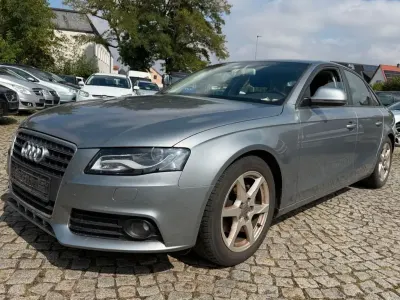 Gebraucht Audi A4 Ambition 143 PS (105 kW) 2009 Grau Limousine