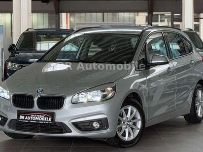 Grau Gebraucht 2017 BMW 218 Advantage Van / Kleinbus | 16.990 € (Fairer Preis)