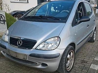 Usata Mercedes A160 95 CV (69 kW) 2002 Argento Utilitaria
