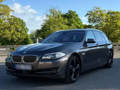 Gebraucht BMW 525 218 PS (160 kW) 2012 Braun Limousine