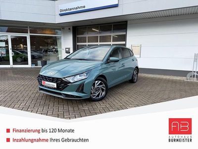 Nuova Hyundai i20 Select 101 CV (74 kW) 2025 Verde Berlina