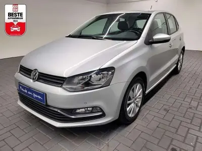 Gebraucht VW Polo Comfortline 90 PS (66 kW) 2016 Silber Kleinwagen