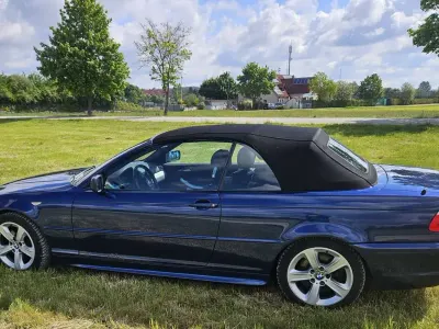 Gebraucht BMW 330 Cabriolet 231 PS (169 kW) 2003 Blau Cabrio