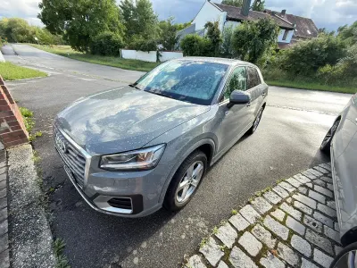 Gebraucht Audi Q2 S-Line 150 PS (110 kW) 2020 Grau SUV
