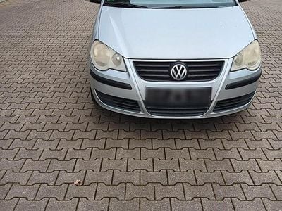 Second-hand VW Polo 80 CP (58 kW) 2008 Argintiu Hatchback