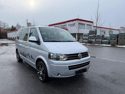 Gebraucht VW Multivan Highline 179 PS (131 kW) 2015 Silber Van