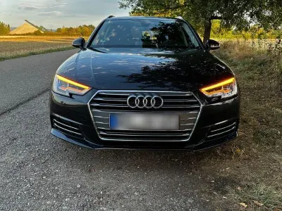 Gebraucht Audi A4 Ambiente 190 PS (139 kW) 2017 Blau Kombi