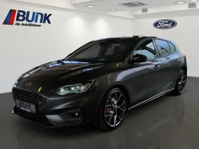 Gebraucht Ford Focus ST 280 PS (205 kW) 2022 Magneticgrau met Limousine