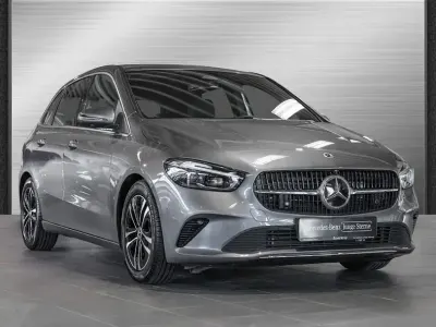 Gebraucht Mercedes B220 Progressive 190 PS (139 kW) 2025 Grau Kleinwagen