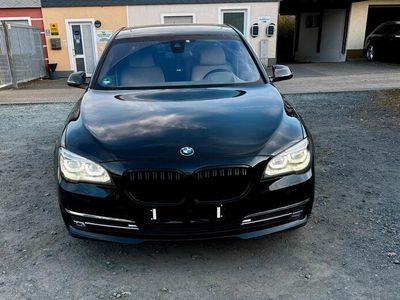 BMW 740