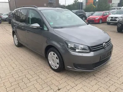 Gebraucht VW Touran Comfortline 105 PS (77 kW) 2011 Grau Van / Kleinbus