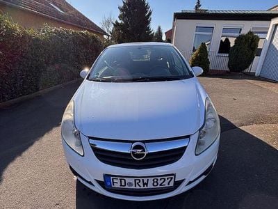 Gebraucht Opel Corsa Edition 80 PS (58 kW) 2009 Weiß Kleinwagen