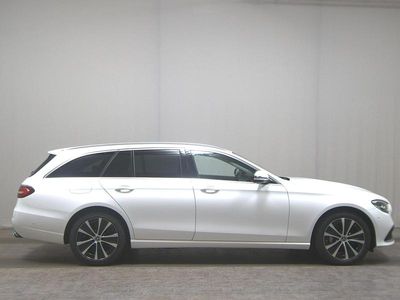 Usata Mercedes E300 Avantgarde 306 CV (225 kW) 2021 Bianco Station wagon