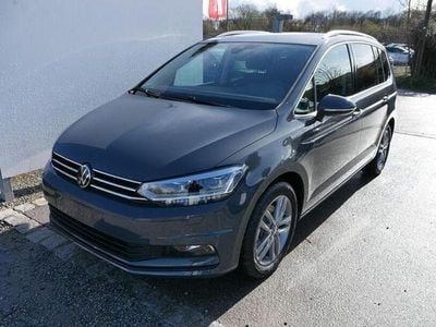 Nouă VW Touran Comfortline 150 CP (110 kW) 2026 Andere Monovolum