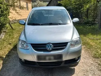 Usata VW Fox 54 CV (39 kW) 2009 Argento Utilitaria