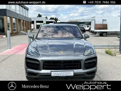 Gebraucht Porsche Cayenne Turbo Coupe 549 PS (403 kW) 2023 Grau SUV