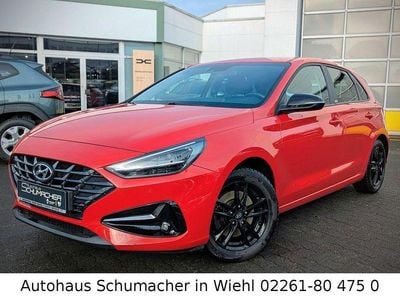 Rot Gebraucht 2020 Hyundai i30 Intro Edition Limousine | 13.990 € (Fairer Preis)