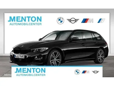 Gebraucht BMW 320e M Sport 204 PS (150 kW) 2022 Schwarz Kombi
