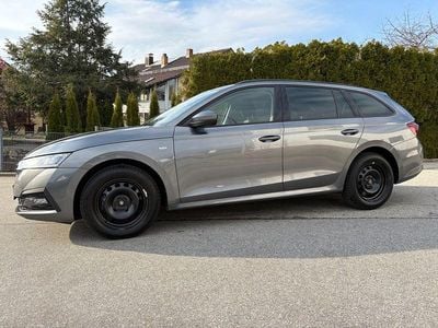 Gebraucht Skoda Octavia Tour 116 PS (85 kW) 2023 Grau Kombi