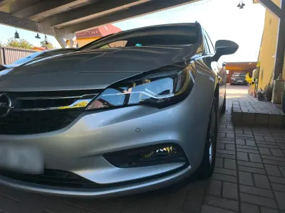 Gebraucht Opel Astra 136 PS (100 kW) 2018 Silber Kombi
