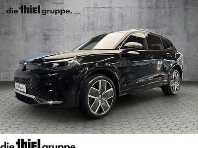 Schwarz Neu 2025 VW Tiguan IQ Drive SUV | 65.520 €