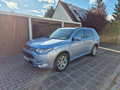 Mitsubishi Outlander P-HEV