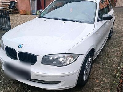 Gebraucht BMW 118 Coupé 143 PS (105 kW) 2007 Weiß Coupé