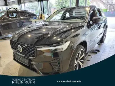 Gebraucht Volvo XC60 145 PS (106 kW) 2023 SUV