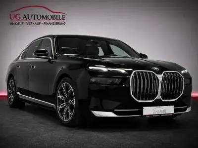 Gebraucht BMW i7 Performance 335 kW (456 PS) 2024 Schwarz Limousine