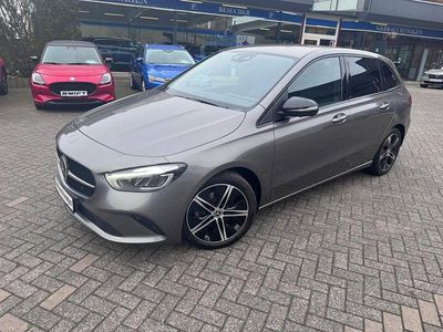 Usata Mercedes B200 Progressive 163 CV (119 kW) 2023 Grigio Monovolume