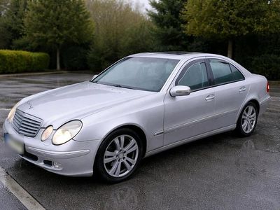 Gebraucht Mercedes E280 177 PS (130 kW) 2004 Silber Limousine
