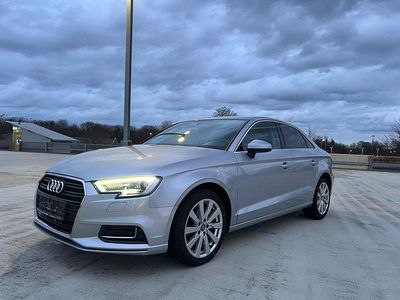 Gebraucht Audi A3 Design 116 PS (85 kW) 2017 Silber Limousine
