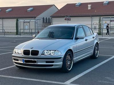 Gebraucht BMW 316 105 PS (77 kW) 1999 Silber Limousine