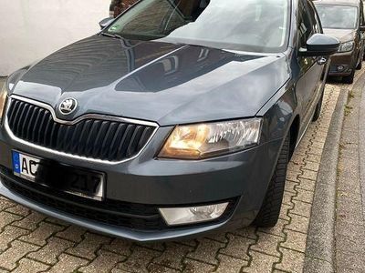 Gebraucht Skoda Octavia 150 PS (110 kW) 2016 Grau Kleinwagen