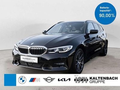 Gebraucht BMW 330e Sport Line 292 PS (214 kW) 2022 Schwarz Kombi