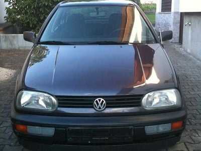 Gebraucht VW Golf III 90 PS (66 kW) 1993 Blau Kleinwagen
