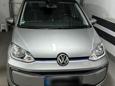 Usata VW e-up! 60 kW (82 CV) 2018 Argento Utilitaria